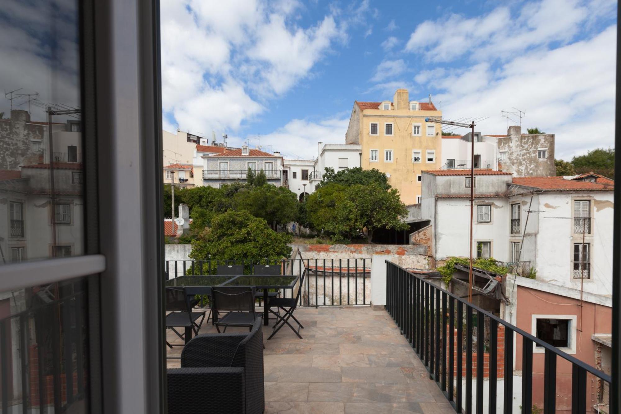 FLH Portas do Sol Duplex with Terrace Lisboa Exterior foto