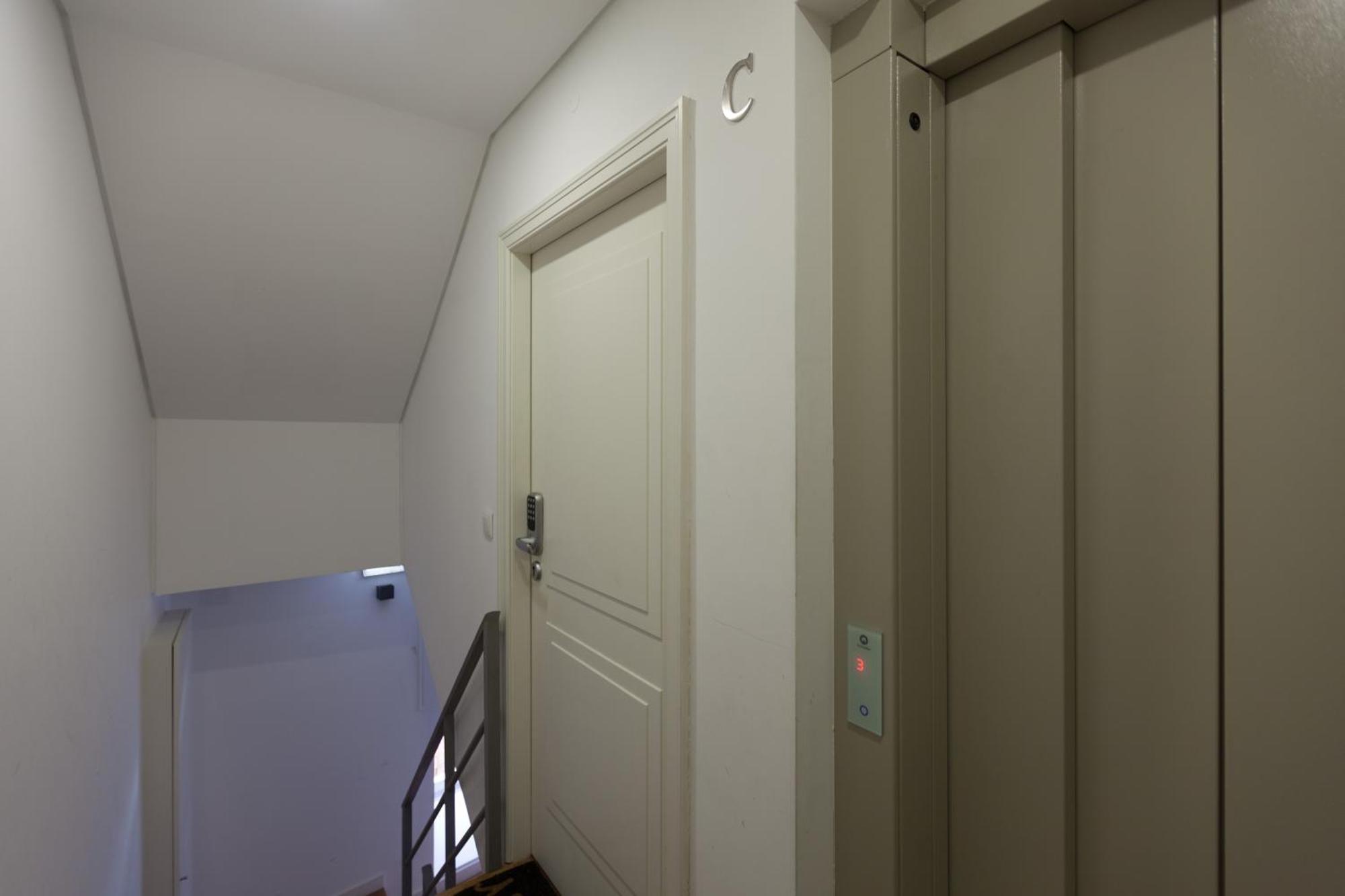 FLH Portas do Sol Duplex with Terrace Lisboa Exterior foto